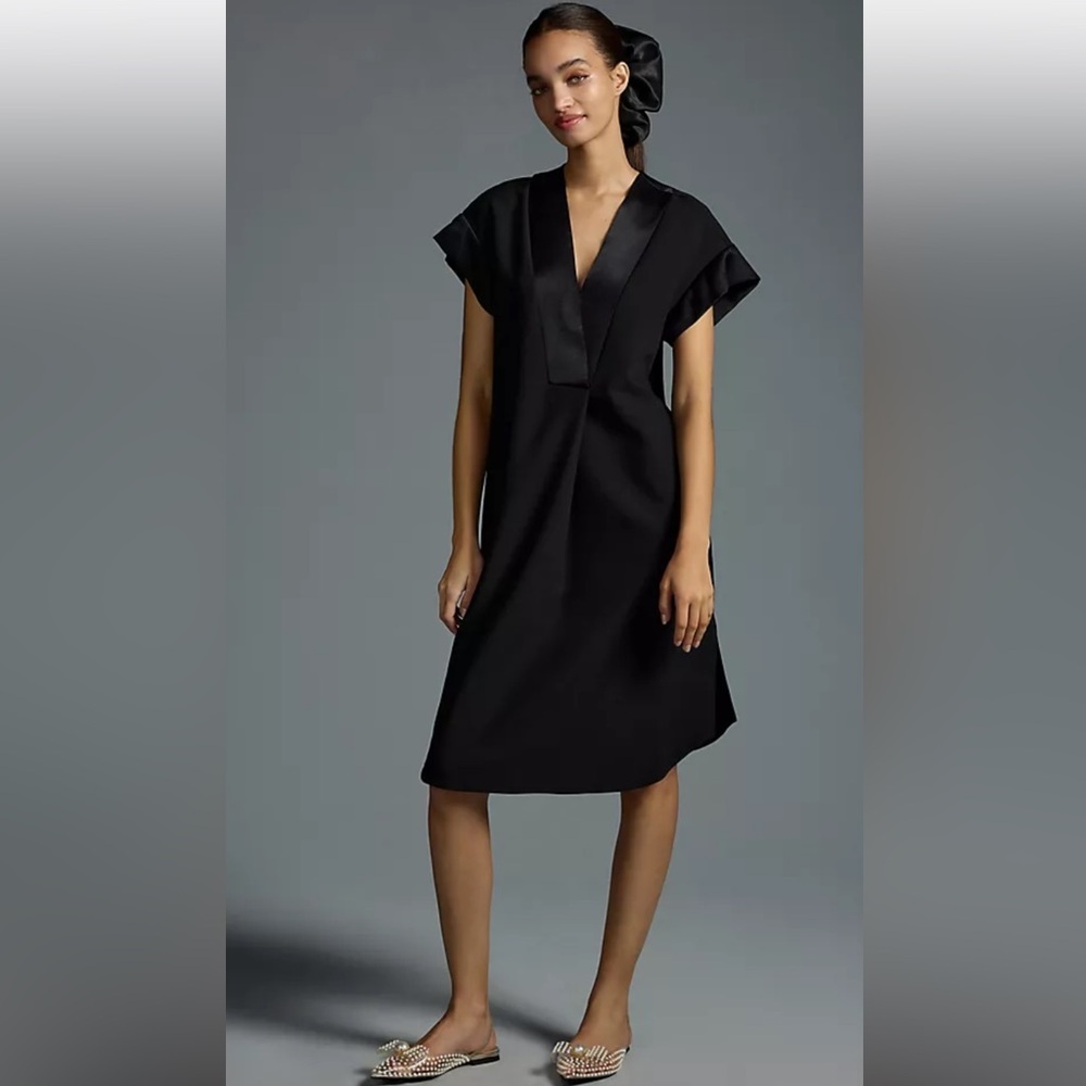 Maeve NEW WITH TAGS Black Deep V Dress medium  minimalist‎ classic workwear